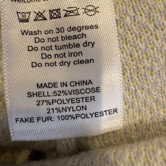 NWT House of Sunny Hibiscus Aarons Knit Floral Pants Yellow Blue Vol 18 Size 4 - Picture 7 of 14